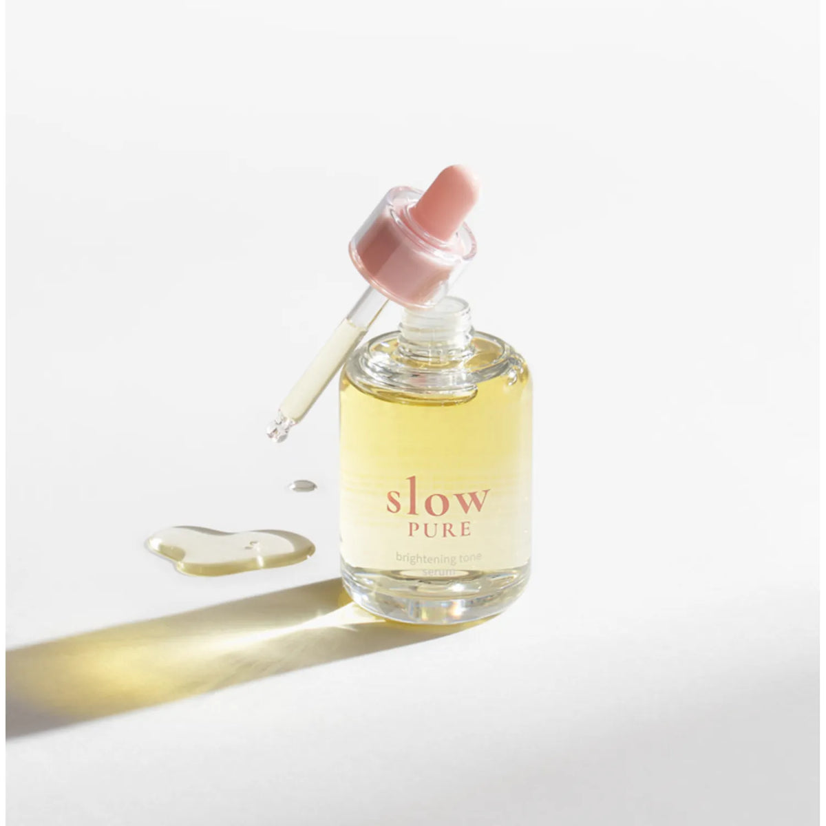 Šviesinamasis veido serumas "Brightening Tone Serum", 50 ml